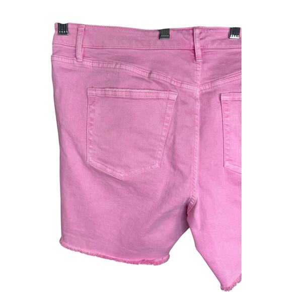 Candace Cameron Camellia Pink Distressed Denim Shorts 18WP Plus Petite NWOT - Picture 8 of 11